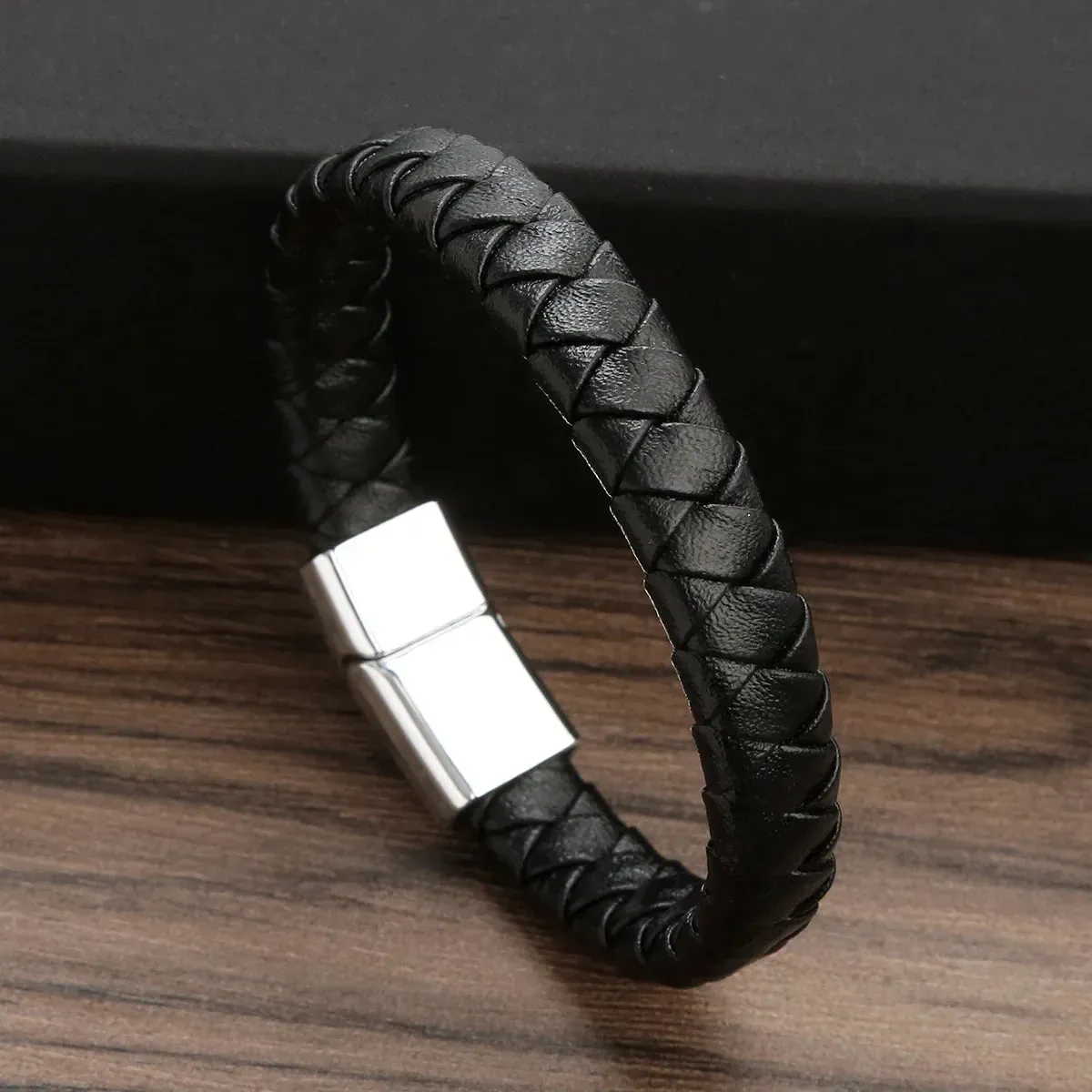 Punk Men Leather Braided Bracelet Hand-Woven Classic Stainless Steel Magnetic Clasp Leather Bangle