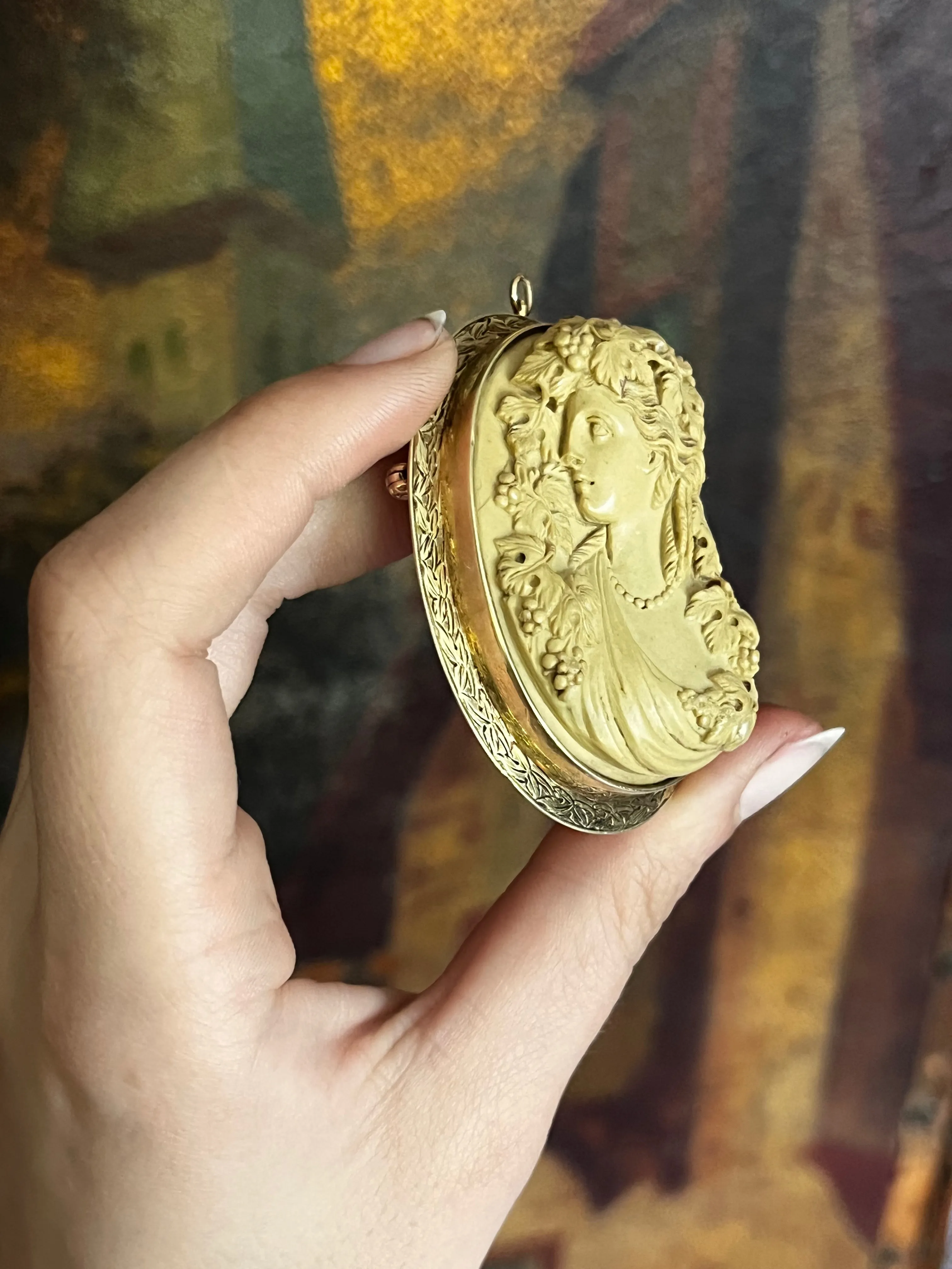 Rare Lava-Like Carved Paste Cameo in 14ct