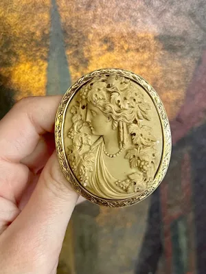 Rare Lava-Like Carved Paste Cameo in 14ct