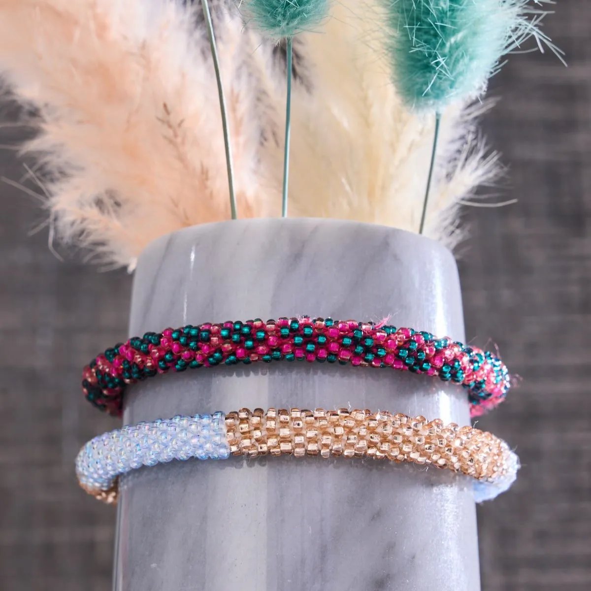 Raspberry Jungle | Himalayan Glass Bead Bracelet