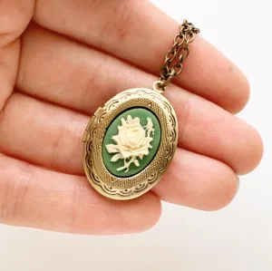 Rose Cameo Locket Necklace Green / Bronze