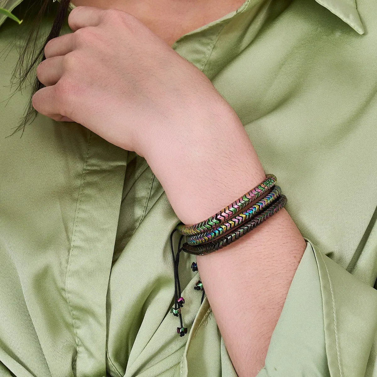 Serpentine | Rainbow Eclipse Hematite x Gunmetal | Double Wave Bracelet