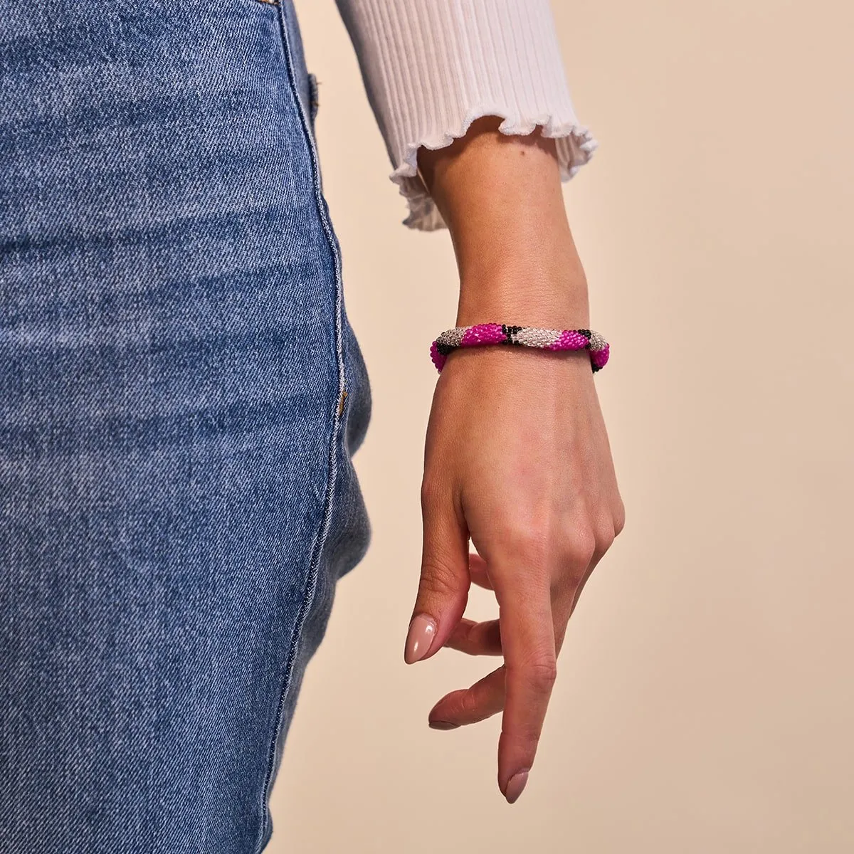 Shocking Pink | Himalayan Glass Bead Bracelet