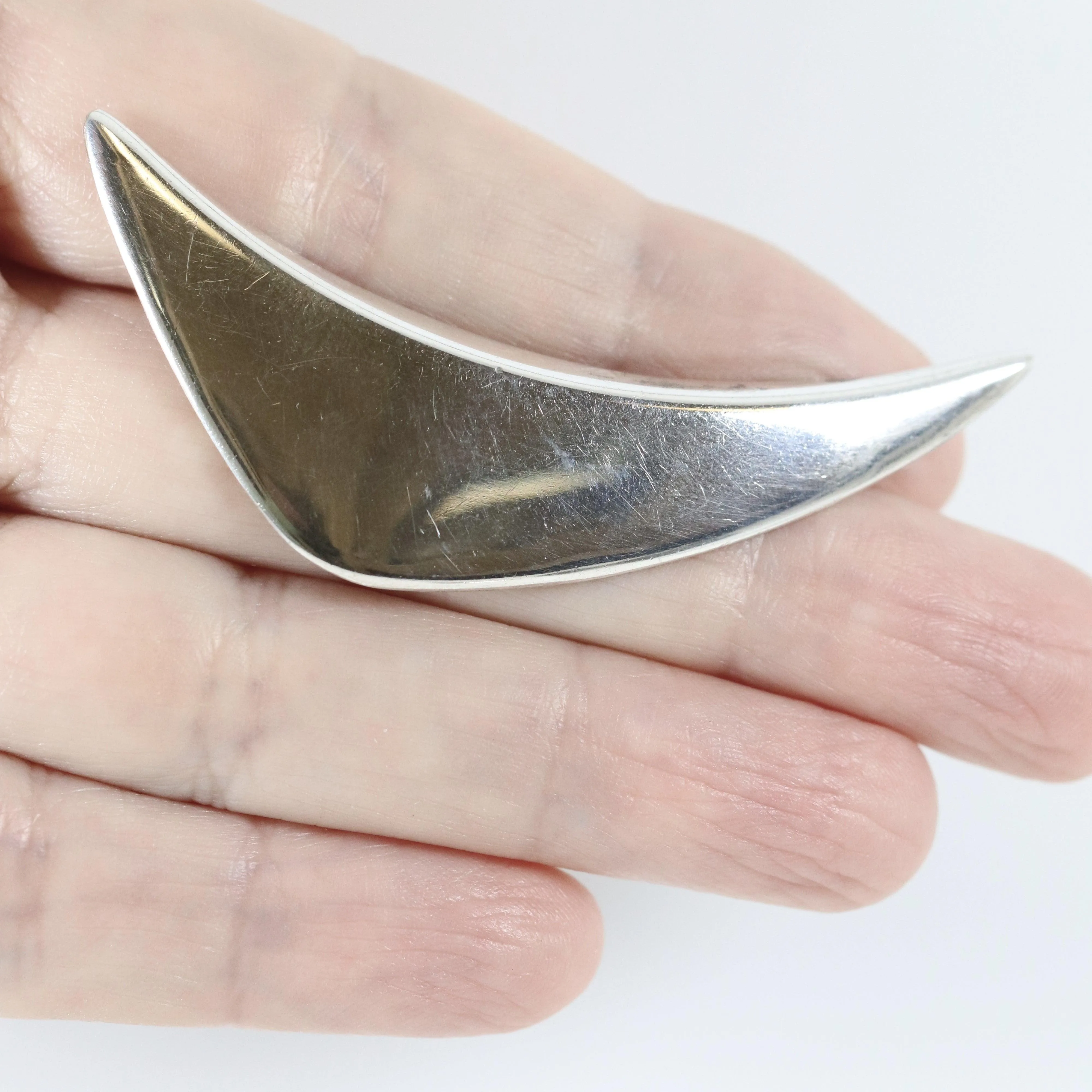 SOLD OUT: Vintage Aarre & Krogh Danish Jewelry | Abstract Swoosh Brooch