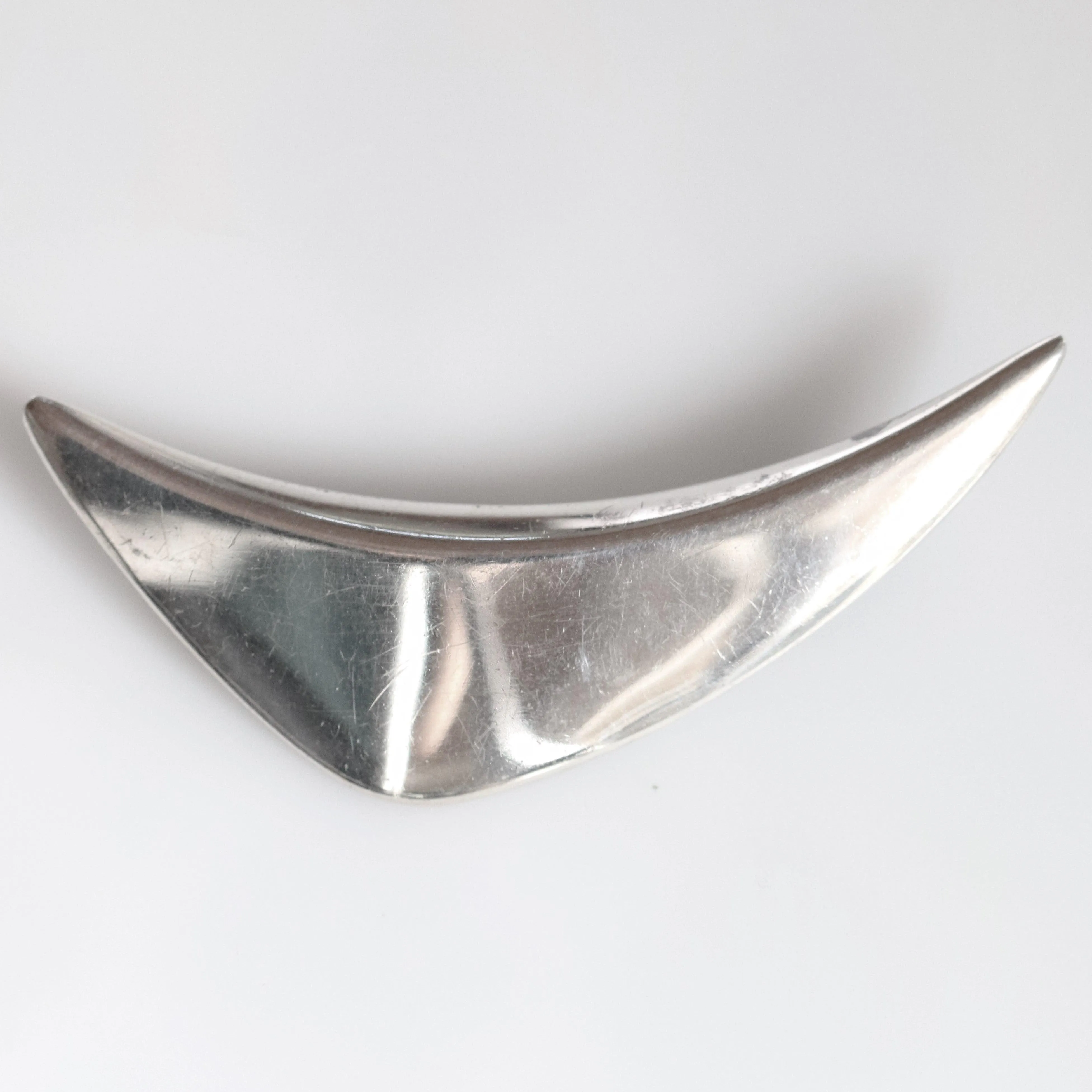 SOLD OUT: Vintage Aarre & Krogh Danish Jewelry | Abstract Swoosh Brooch