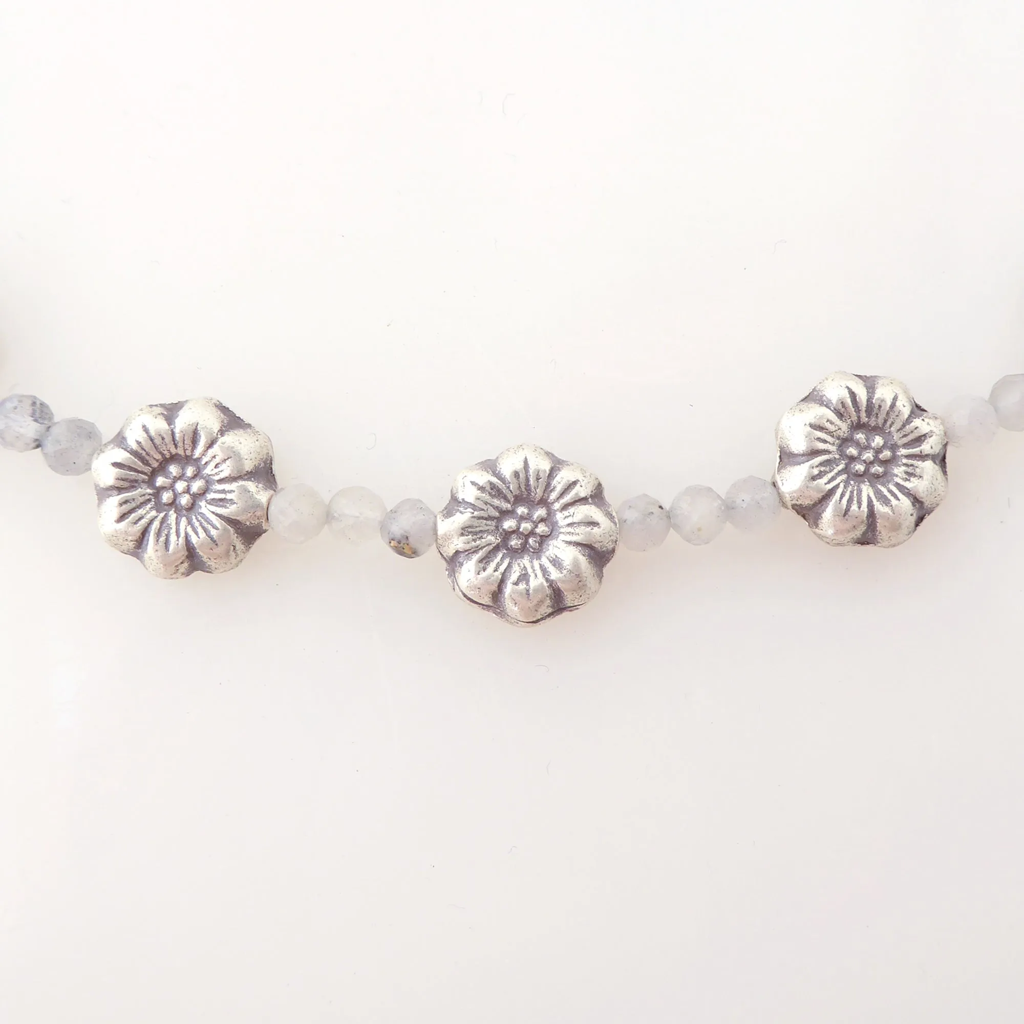 Sterling silver daisy necklace