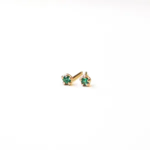 stud earrings - emerald