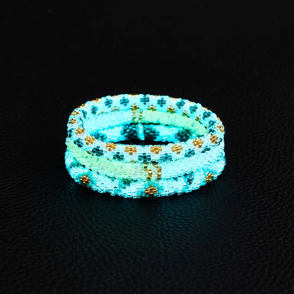 Vampire's Cross | Himalayan Glass Bead Bracelet