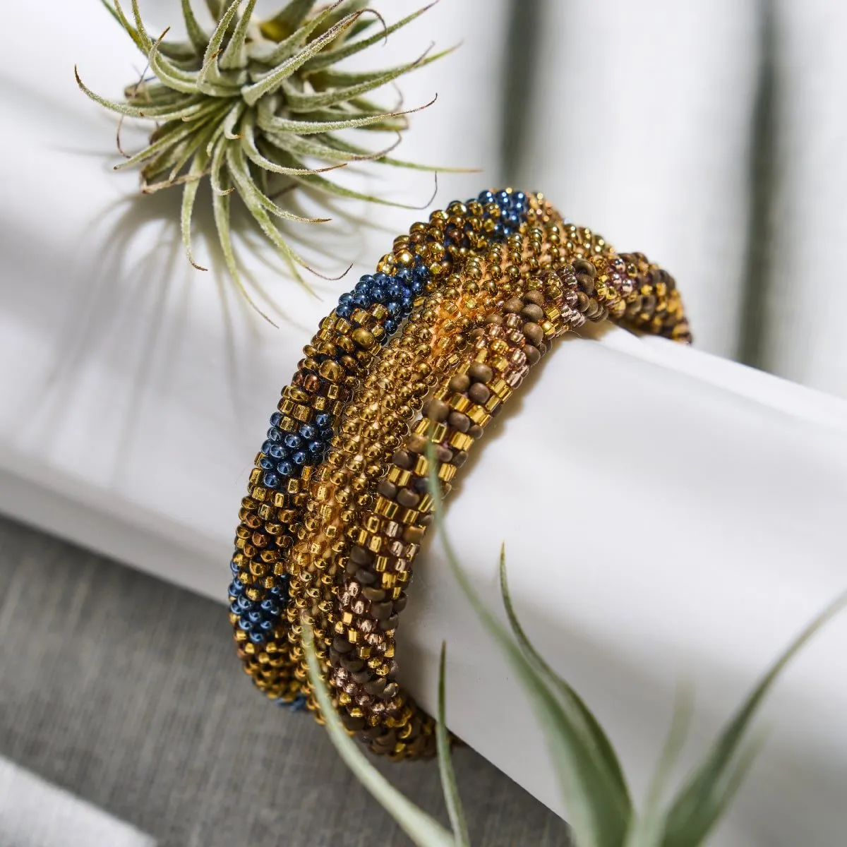 Venetian Gold | Himalayan Glass Bead Bracelet