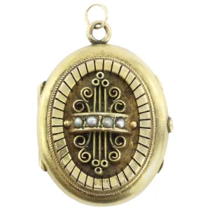 Victorian Antique 18k Solid Yellow Gold Seed Pearl Locket