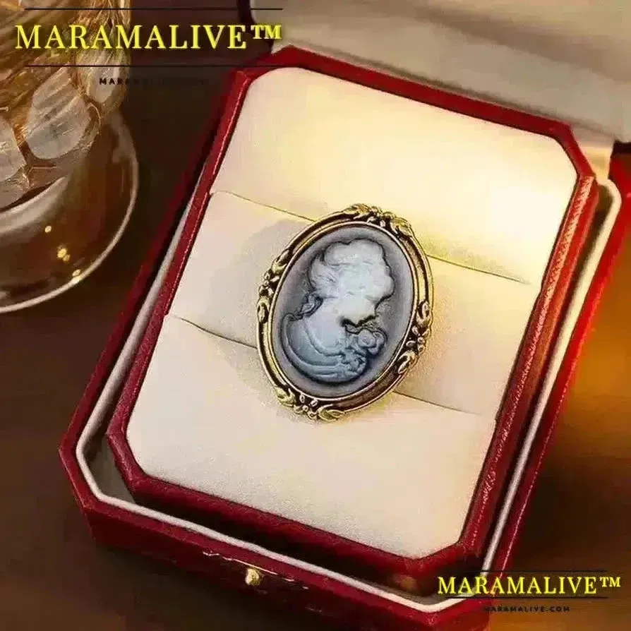 Vintage Cameo Elegant Queen Head Portrait Brooch For Women Antique Wedding Bridal Bouquet Clothing Jewelry 2X001
