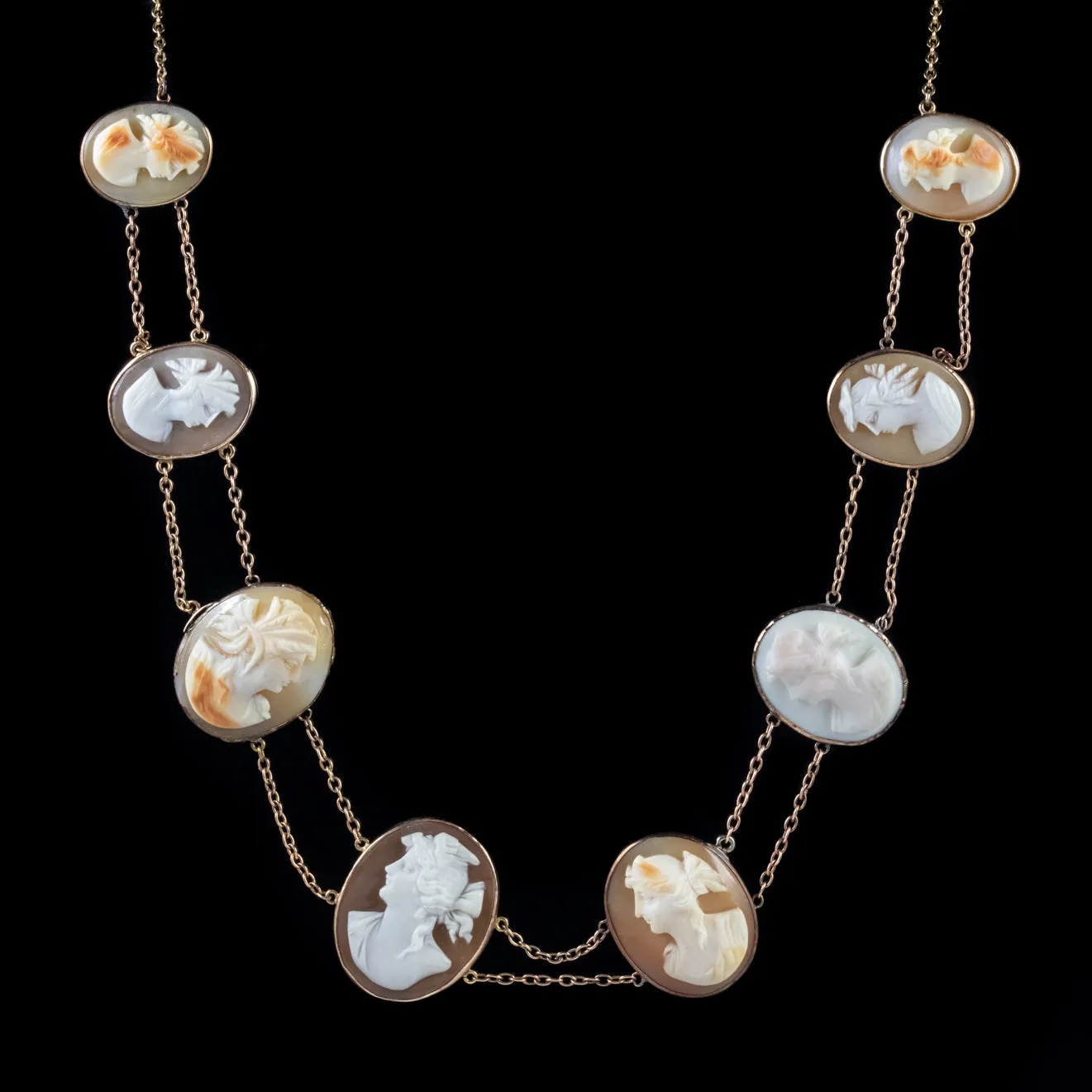 Vintage Cameo Necklace Bullmouth Shell 14Ct Gold Chain Circa 1932