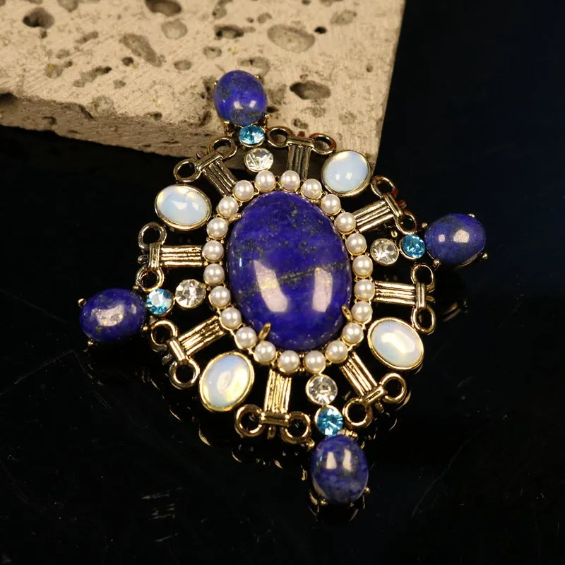 Vintage Courtly Geometric Oval Lapis Lazuli Brooch