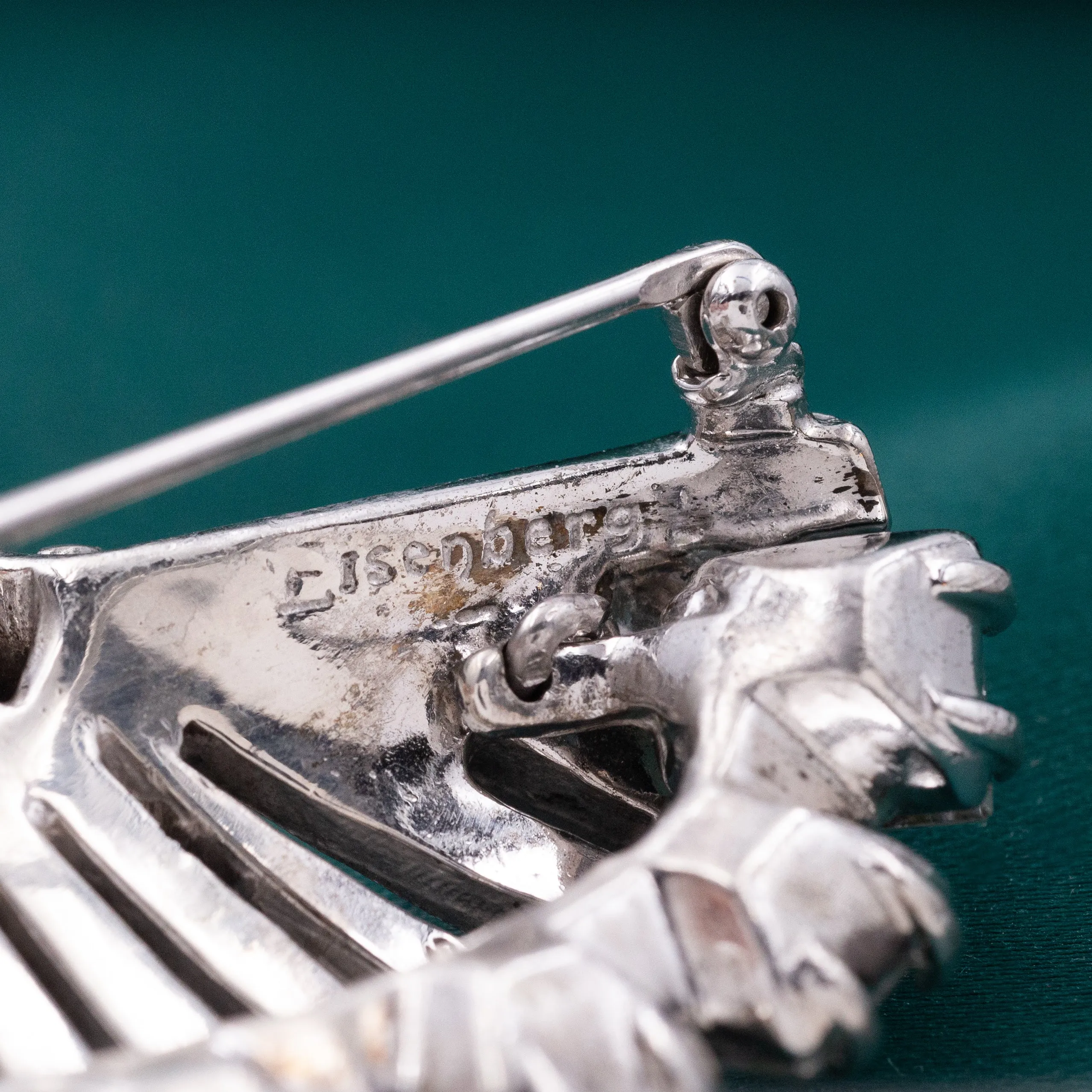 Whimsical Eisenberg Brooch C. 1940s