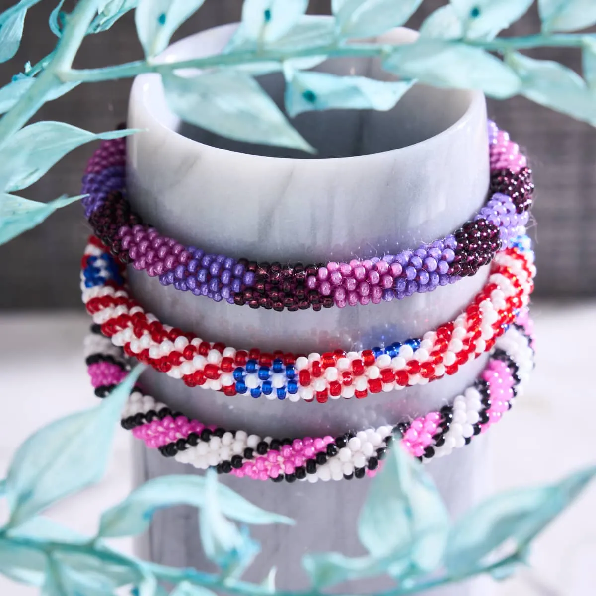 Wild Berry | Himalayan Glass Bead Bracelet